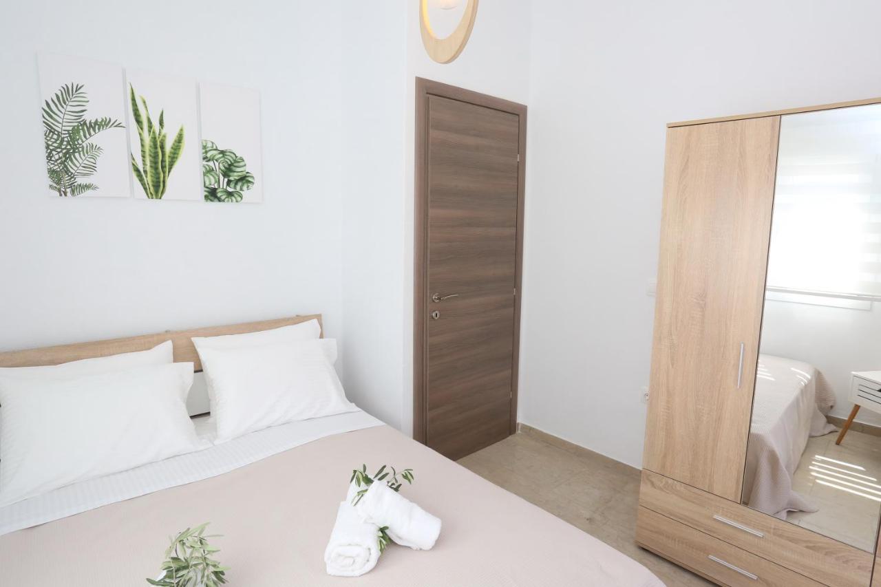 Mare Monte Luxury Apartments 1 네아 스키오니 외부 사진